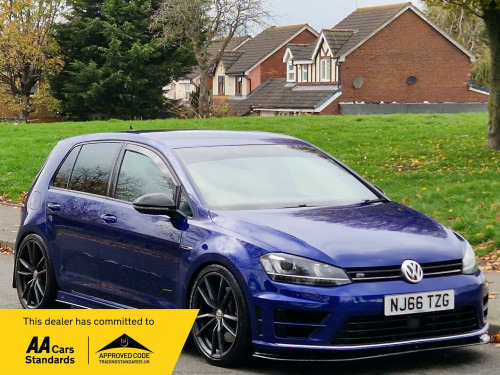 Volkswagen Golf  2.0 TSI BlueMotion Tech R 4Motion Euro 6 (s/s) 5dr