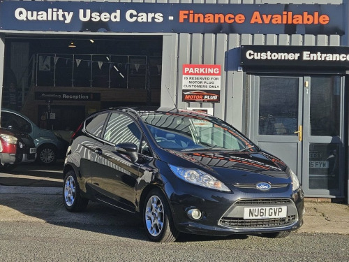 Ford Fiesta  1.25 Zetec Hatchback 3dr Petrol Manual (129 g/km, 