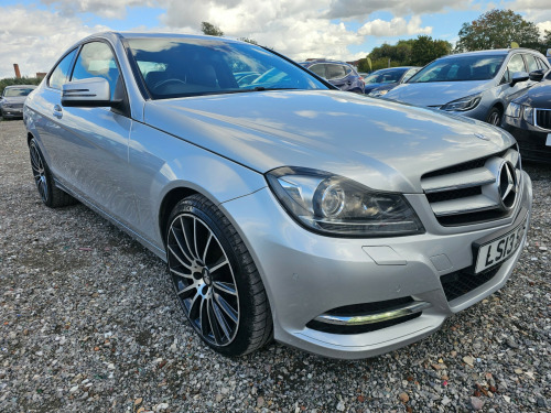 Mercedes-Benz C-Class C220 C220 CDI BLUEEFFICIENCY EXECUTIVE SE 2-Door