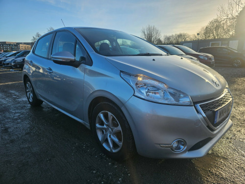 Peugeot 208  1.0 VTi Active Hatchback 5dr Petrol Manual Euro 5 (68 ps) 