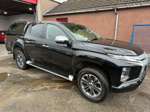 Mitsubishi L200  2.2 DI-D DC Barbarian Pickup Double Cab 4dr Diesel