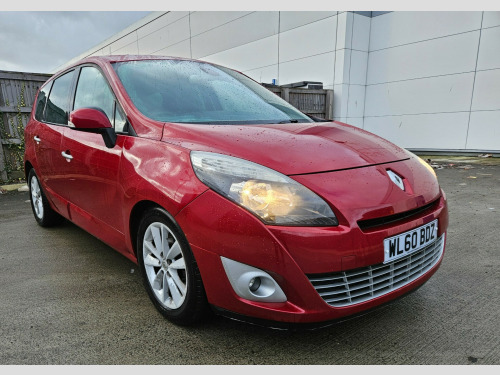 Renault Grand Scenic  2.0 dCi Privilege TomTom MPV 5dr Diesel Auto Euro 5 (150 ps)