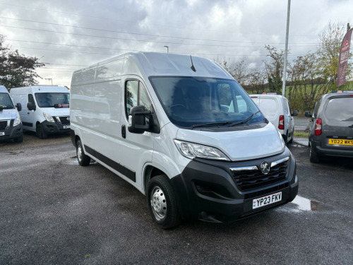 Vauxhall Movano  2.2 CDTi 3500 BiTurbo Prime FWD L3 H2 Euro 6 (s/s) 5dr