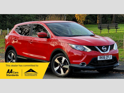 Nissan Qashqai  1.2 DIG-T N-Connecta XTRON 2WD Euro 6 (s/s) 5dr