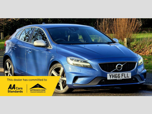 Volvo V40  2.0 D2 R-Design Auto Euro 6 (s/s) 5dr 