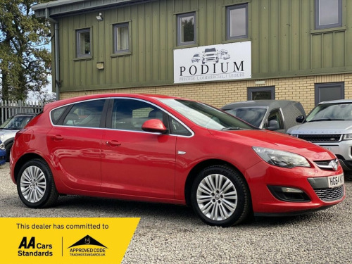 Vauxhall Astra  1.4 16v Excite Hatchback 5dr Petrol Manual Euro 5 