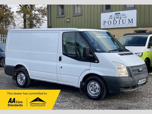 Ford Transit  2.2 TDCi DOUBLE BED- DAY-VAN
