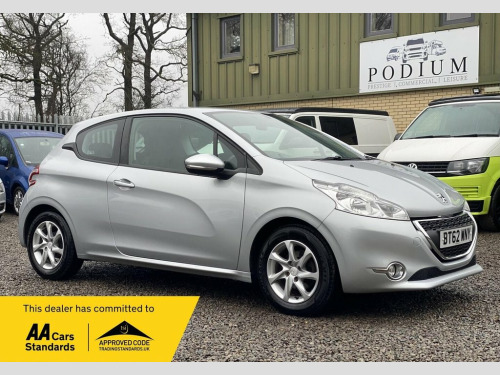 Peugeot 208  1.0 VTi Active Euro 5 3dr 