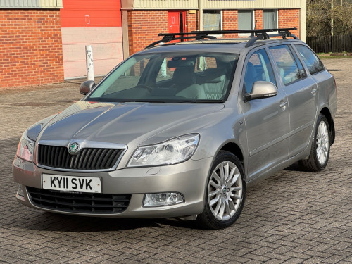 Skoda Octavia  1.8 TSI Laurin & Klement Estate 5dr Petrol Manual Euro 5 (160 ps) 