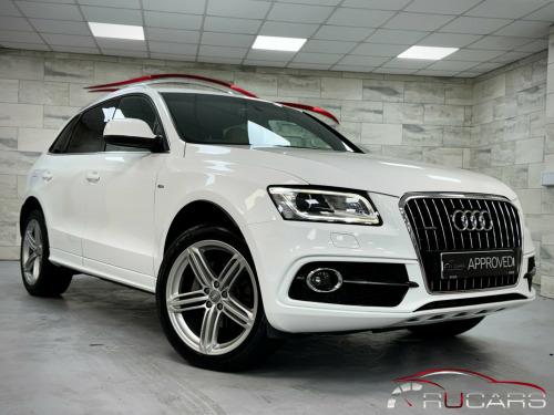 Audi Q5  2.0 TFSI S line Plus SUV 5dr Petrol Tiptronic quattro Euro 5 (s/s) (225 ps)