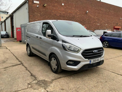 Ford Transit Custom  2.0 340 EcoBlue Trend Panel Van 5dr Diesel Manual 