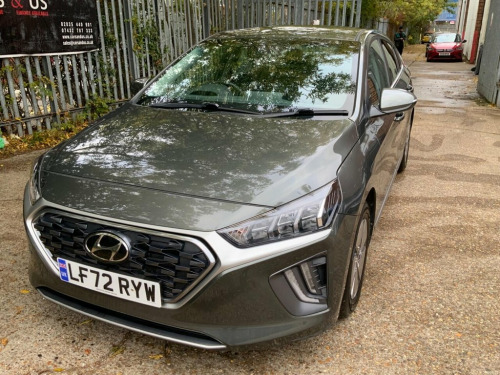 Hyundai IONIQ  1.6 h-GDi Premium DCT Euro 6 (s/s) 5dr