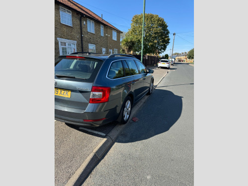 Skoda Octavia  1.0 TSI GPF SE Technology Estate 5dr Petrol Manual Euro 6 (s/s) (115 ps)