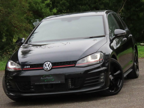 Volkswagen Golf  2.0 GTI DSG 5d 218 BHP
