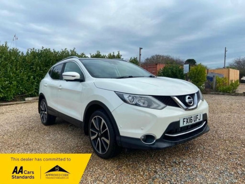 Nissan Qashqai  1.6 dCi Tekna SUV 5dr Diesel XTRON 2WD Euro 6 (s/s 