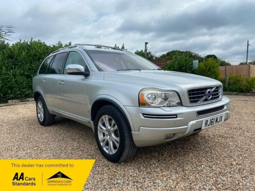 Volvo XC90  2.4 D5 SE Lux SUV 5dr Diesel Geartronic 4WD Euro 5