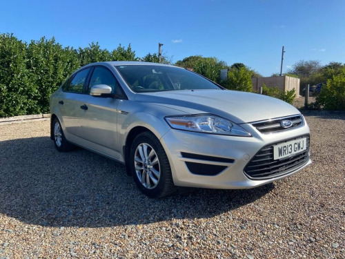 Ford Mondeo  2.0 TDCi Edge Hatchback 5dr Diesel Manual Euro 5 (