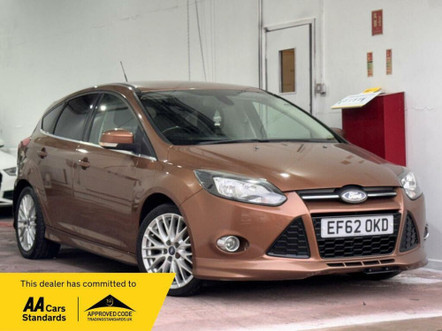 Ford Focus  2.0 TDCi Zetec S Euro 5 (s/s) 5dr