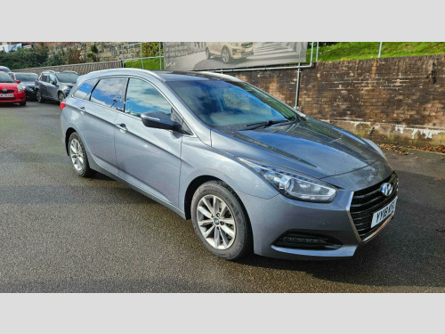 Hyundai i40  1.7 CRDi Blue Drive SE Nav Tourer Euro 6 (s/s) 5dr