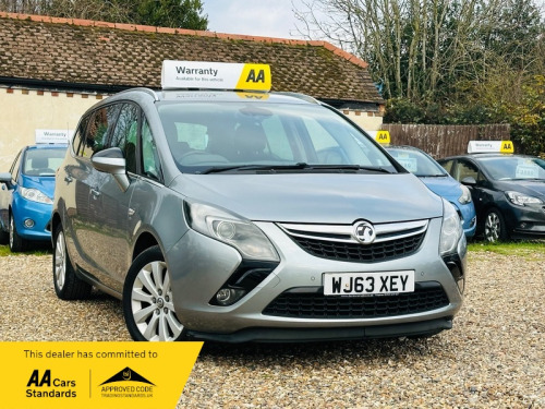 Vauxhall Zafira  1.4T 16V SE MPV 5dr Petrol Manual Euro 5 (140 ps) 