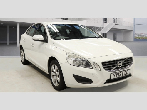 Volvo S60  2.0 D3 ES Nav Saloon 4dr Diesel Manual Euro 5 (s/s) (136 ps) 