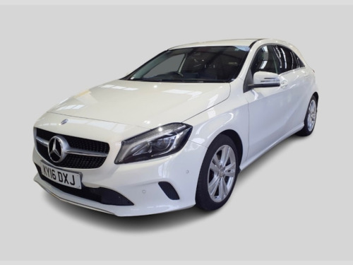 Mercedes-Benz A-Class  2.1 A200d Sport (Premium) Hatchback 5dr Diesel 7G-DCT Euro 6 (s/s) (136 ps)