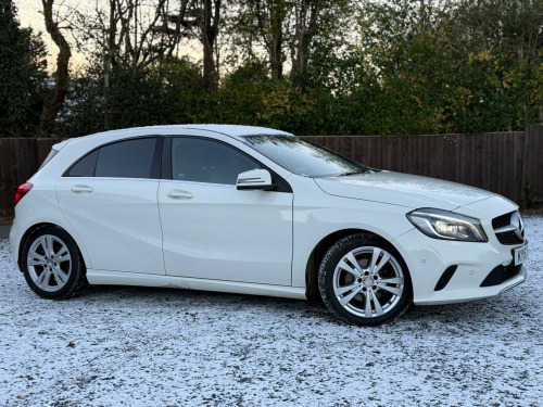 Mercedes-Benz A-Class  2.1 A200d Sport (Premium) Hatchback 5dr Diesel 7G-DCT Euro 6 (s/s) (136 ps) 