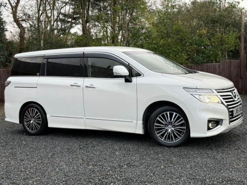 Nissan Elgrand  HIGHWAY STAR Model 8 SEATER 