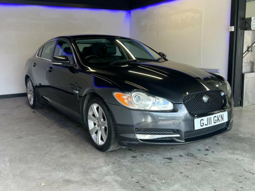 Jaguar XF  3.0d V6 Luxury Saloon 4dr Diesel Auto Euro 5 (240 