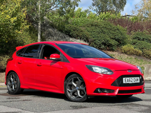 Ford Focus  2.0T EcoBoost ST-2 Euro 5 (s/s) 5dr