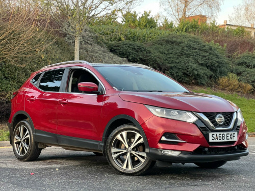 Nissan Qashqai  1.3 DIG-T N-Connecta Euro 6 (s/s) 5dr