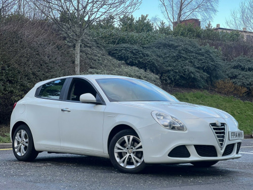Alfa Romeo Giulietta  1.6 JTDM-2 Progression Euro 5 (s/s) 5dr 