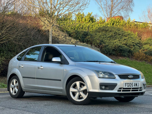 Ford Focus  1.6 Zetec Climate 5dr 