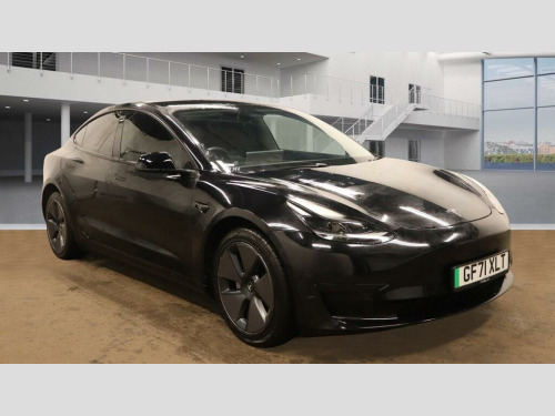 Tesla Model 3  Standard Range Plus Auto RWD 4dr