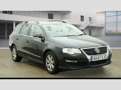 Volkswagen Passat  2.0 TDI SE DSG Euro 4 5dr 