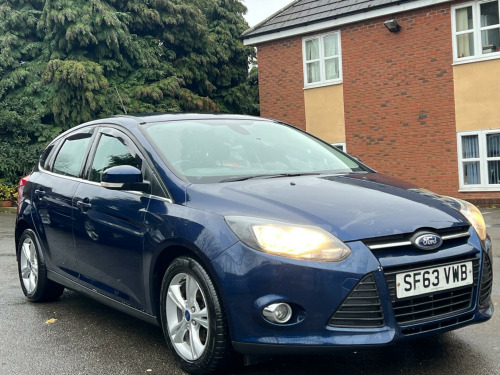 Ford Focus  1.6 Zetec Euro 5 5dr 