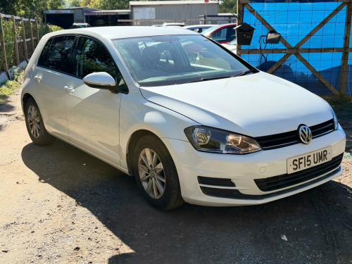 Volkswagen Golf  1.6 TDI BlueMotion Euro 5 (s/s) 5dr