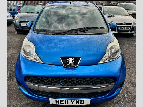 Peugeot 107  1.0 12V Urban Hatchback 3dr Petrol 2 Tronic Euro 5 (68 ps) 