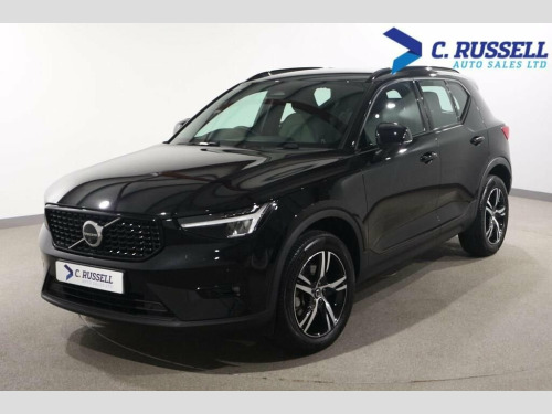 Volvo XC40  2.0 B3 MHEV Plus SUV 5dr Petrol Hybrid DCT Auto Eu