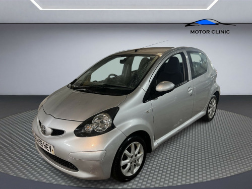 Toyota AYGO  1.0 VVT-i Platinum Hatchback 5dr Petrol Manual Euro 4 (67 bhp)
