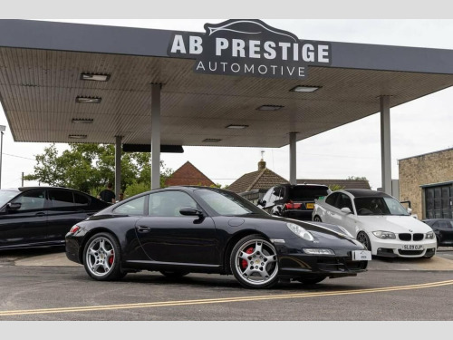 Porsche 911  3.8 997 Carrera S Coupe 2dr Petrol Manual (277 g/k