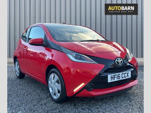 Toyota AYGO  1.0 VVT-i x-play Hatchback 3dr Petrol Manual Euro 6 (68 ps) 