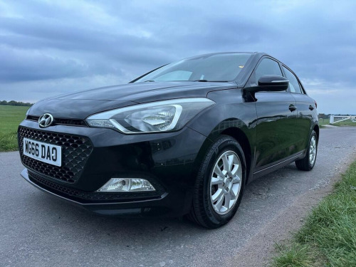 Hyundai i20  1.2 Blue Drive SE Hatchback 5dr Petrol Manual Euro 6 (s/s) (84 ps)