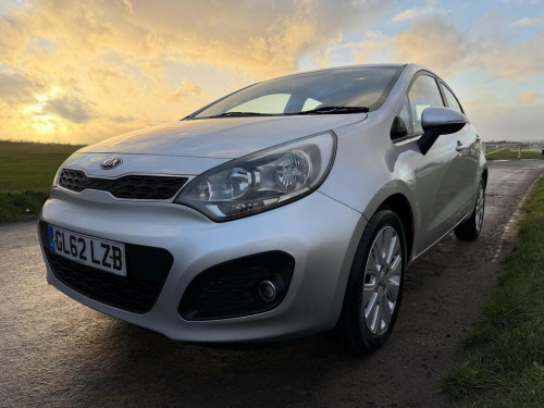 Kia Rio  1.25 2 Hatchback 5dr Petrol Manual Euro 5 (84 bhp) 