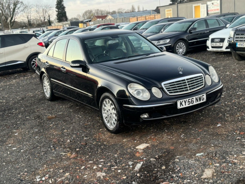 Mercedes-Benz E-Class E200 Kompressor 1.8 E200 Kompressor Elegance 4dr