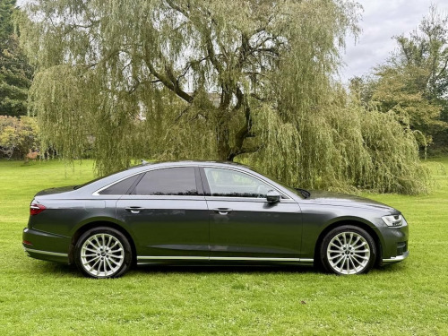 Audi A8  3.0 TDI V6 50 S line Saloon 4dr Diesel Tiptronic q