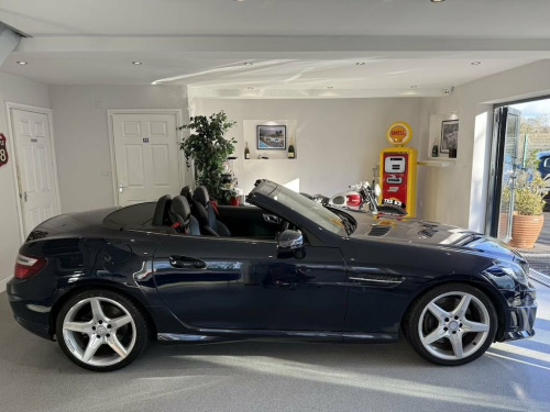 Mercedes-Benz SLK  2.1 SLK250d AMG Sport Convertible 2dr Diesel G-Tro