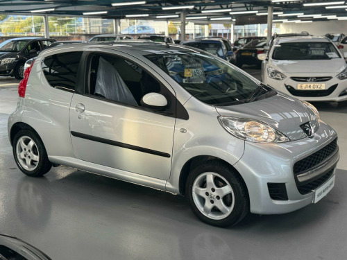 Peugeot 107  1.0 12V Sportium Euro 5 3dr