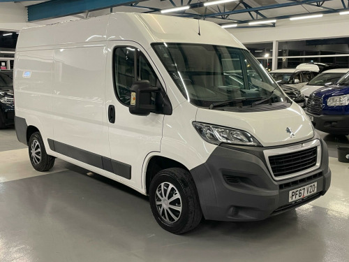 Peugeot Boxer  2.0 BlueHDi 335 Professional L2 H2 Euro 6 5dr 