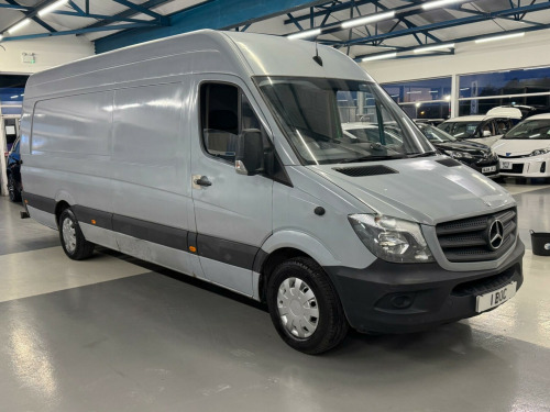 Mercedes-Benz Sprinter  2.1 315 CDi Panel Van 5dr Diesel Automatic RWD L4 H3 (150 bhp) 